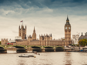 环比下滑0.1%！英国第二季度经济陷入萎缩！英央行已发出衰退警告，家庭将面临严重财务压力
