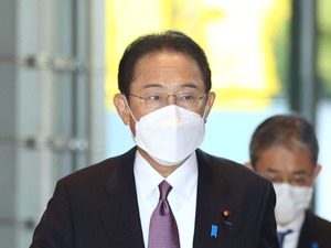 突发！日本首相岸田文雄确诊感染新冠病毒！日本“第七波”疫情加重，京都府14家医院：医疗处于崩溃状态