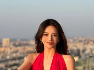 刷屏！知名券商原研究助理进入世界小姐全球总决赛！本人回应：去逐梦了