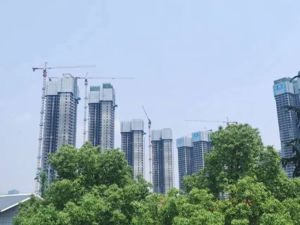 楼市调控模范生长沙一周内数次松绑 专家：对一些较严苛的政策会继续调整