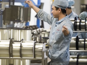 推进网络全光化、采用新型超低损耗光纤……信息通信行业出台行动计划：到2025年单位信息流量综合能耗比“十三五”末下降20%