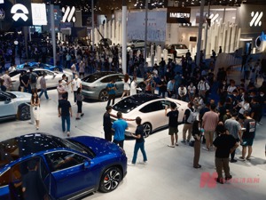成都车展演绎新能源车“高光时刻”：108款新车首发、上市或预售 新能源车约占一半