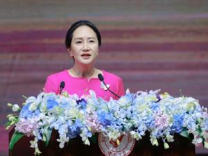 孟晚舟回母校演讲：读书万卷，咖啡千杯