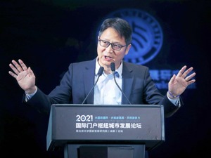 战疫一线｜专访京东方科技集团副总裁秦向东：把生产进度条抢出来，我们与成都风雨同舟