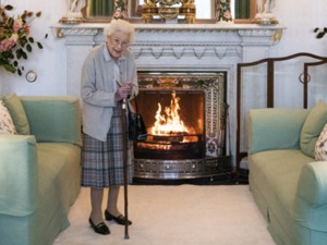 英女王时代落幕，失去伊丽莎白二世的君主制和英联邦将走向何方？