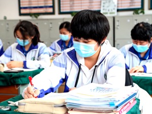 教育部回应考试招生制度改革：使用全国统一命题试卷的省份增至27个 这五类全国性高考加分项目已取消