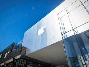 最高加价2000元以上！iPhone14系列正式发售，黄牛“疯抢”Pro版