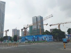 每经AI品房 | 深圳坪山10月将迎“地铁时代”，一拨价格“3字头”楼盘看过来