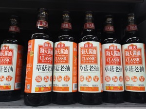 海天味业再回应“双标”风波  中国人食用三千年的酱油到底能否有添加剂?