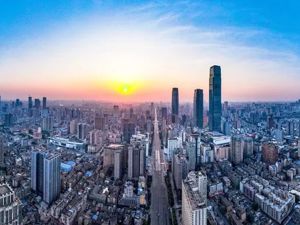 城市24小时 | 湘赣联手建高铁，谁受益更多？