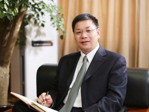 二十大时光•聆听报告丨全国人大代表、华海药业总裁陈保华：专注主业，致力于将更多高品质药品授惠于民