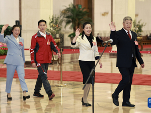 不负使命 逐梦未来——聆听二十大“党代表通道”的奋进之声