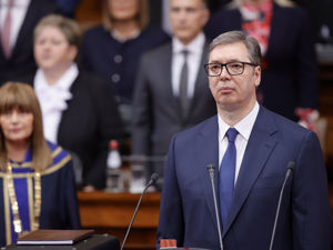 美军一空降师部署至乌边境附近，以俄军为假想目标进行演习！武契奇：俄美可能会爆发“直接冲突”