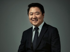 二十大时光•聆听报告丨中国电影家协会副主席、博纳影业董事长于冬：把握新时代机遇，推进中国电影迈上新高峰