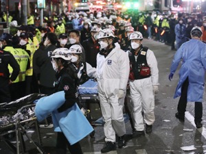 追踪 | 154名遇难者身份确认，韩警方称梨泰院地区当日投入警力高出疫情前水平，但事故发生小巷未有部署