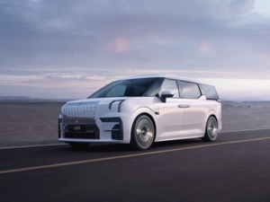 49.9万元起！极氪009正式上市，安聪慧称“它是迄今为止最好的MPV”