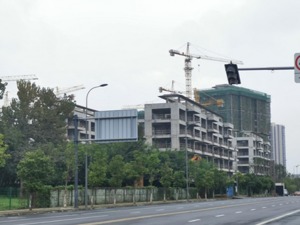 区域新盘观察 | 地处成都城东热门板块，电建德商泷悦天玺为何卖得不温不火？