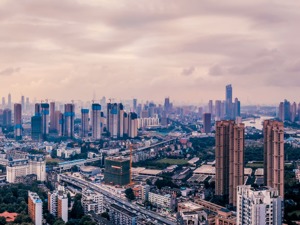 万亿城市“追逐战”：武汉、宁波、长沙能否上位？