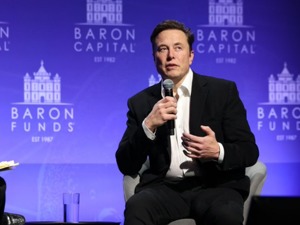 马斯克访谈：每周工作120个小时，准备对推特执行22年前的商业计划；特斯拉将进军采矿精炼业务，超级充电站的长期目标是“自给自足”