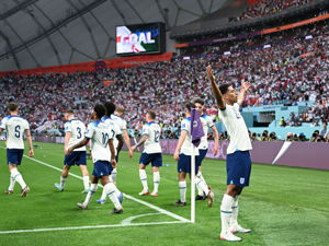 19岁，身价1亿欧元！世界杯首个进球的“00后”来了
