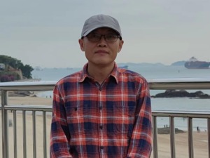 “能阳早阳”、囤特效药？对话病毒学专家常荣山：不靠谱，口罩+疫苗才是双保险