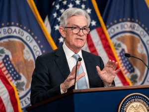 突发！美联储宣布加息50个基点，美股上演过山车行情，明年会降息吗？鲍威尔重磅表态