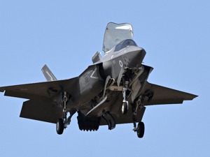 买F-35战机！德国批了，将耗资近百亿欧元；俄军多架战机在这片水域上空完成飞行任务