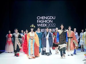 构建锦江时尚产业新生态 2022成都时装周在锦江区启幕