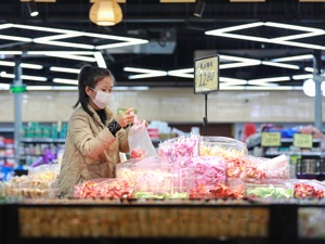 每经热评丨推动经济全面恢复 需“三驾马车”共同发力