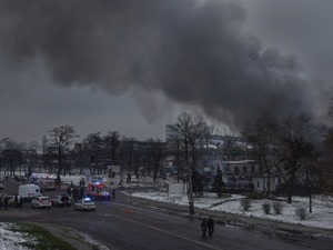 突发！基辅市内爆炸！敖德萨州长：受俄军导弹袭击！哈尔科夫关键基础设施遭袭，完全断电