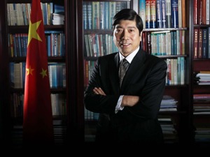 专访中国世贸组织研究会副会长霍建国：明年消费增速有望大幅提升 交通、旅游拉动作用将增强