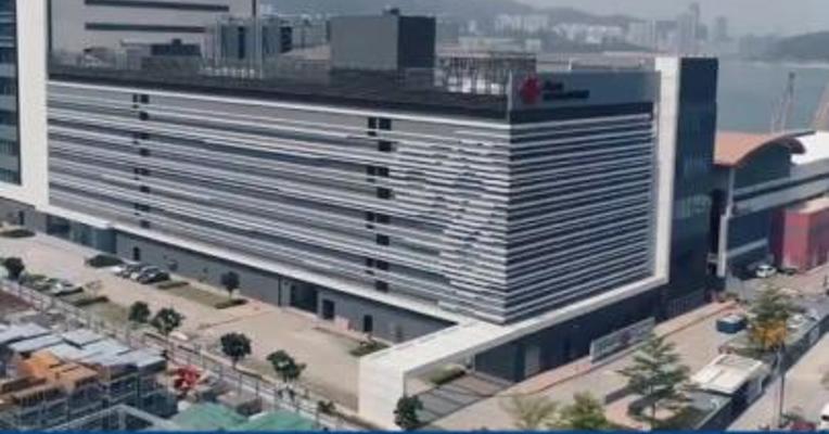 中国联通与腾讯等4家战略投资者签署战略合作协议