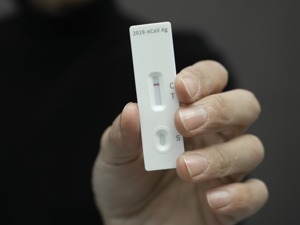 国家药监局：抗原检测可能出现“假阴性”“假阳性”！接种疫苗不如感染奥密克戎？中疾控刚刚回应
