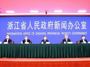 浙江日新增突破100万，元旦前后或达200万！新冠引起的重症病例1人，发热门诊单日最高就诊人次超40万