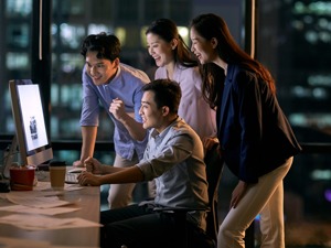 2023券商资管的固收生意经：稳收益放首位，在“固收+”策略下足功夫
