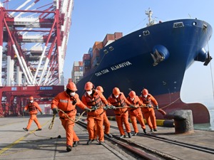 财政政策加力提效 经济有望迅速回归合理区间