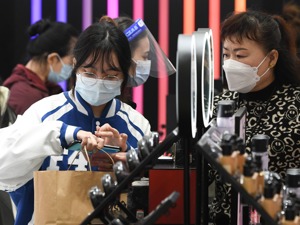 每经热评｜如何看待去年新增存款逾26万亿？