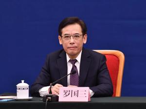 国家发改委答每经问：目前我国总储蓄率仍较高，须准确把握投资方向拓展有效投资空间