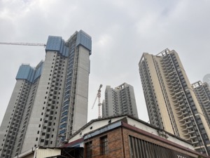 地产营销人的一年| 要时刻保证自己不被淘汰，“还没想过离开房地产行业” 
