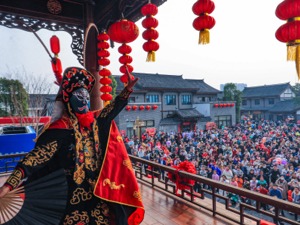 为学生的“川剧人生”买好门票
