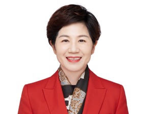 全国人大代表、万事利集团董事长屠红燕：建议改善女性就业创业环境，推动生育政策落地