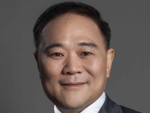 李书福两会提案出炉：加快制定、实施商用车碳积分管理办法 将皮卡划入乘用车范畴