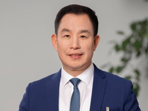 减轻批发零售业印花税负、减轻中小企业税费负担……全国人大代表、老百姓董事长谢子龙带来4条涉税建议