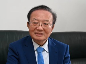 经济运行为何出现总需求不足？每经专访商务部原副部长魏建国