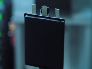 硅碳负极材料用在手机上，能否解决用户电池续航焦虑？