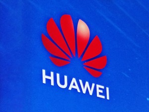 华为2022年实现销售收入6423亿元 徐直军：身处暴风雨中，我们在继续奔跑