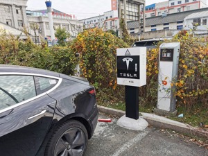 特斯拉宣布！明天将上市