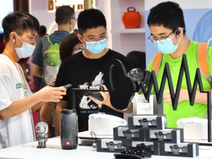 本届消博会综合服务保障如何？海南省商务厅答每经问：实行简化审批、“7×24”小时全天候预约等一系列便捷措施