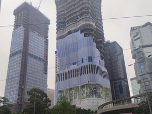 香港亿级豪宅成交季度暴涨3.7倍，也有港人3000万全款买入内地豪宅
