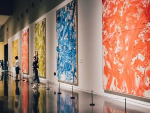 探展：“S”艺术季新展开幕，如何看懂王易罡的观念性抽象？